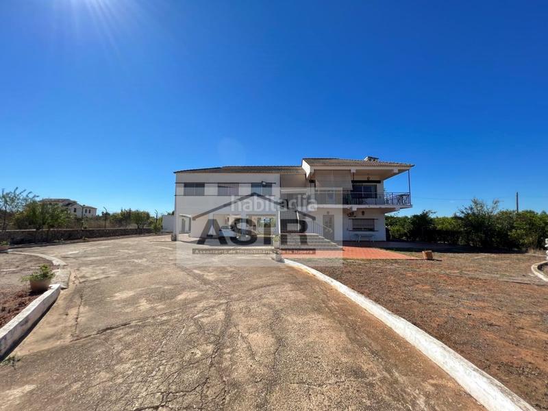 Foto 0bc80be4-278b-4b45-83a5-710babb88e67. Chalet with parking pool in Urbanitzacions i Pedanies Nord Alzira