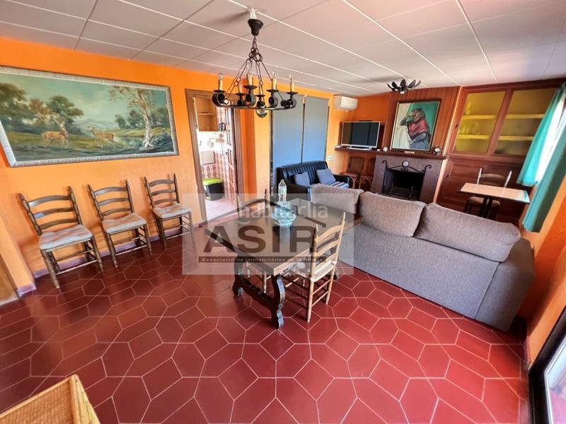 Foto 2ad594cb-b2c4-4284-9d83-7eae56b3b816. Chalet with parking pool in Urbanitzacions i Pedanies Nord Alzira