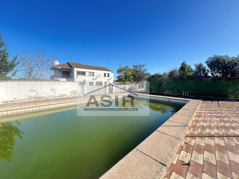 Foto 4214bc3e-e0ae-41b0-9dbe-8f0c98a3c87f. Chalet with parking pool in Urbanitzacions i Pedanies Nord Alzira