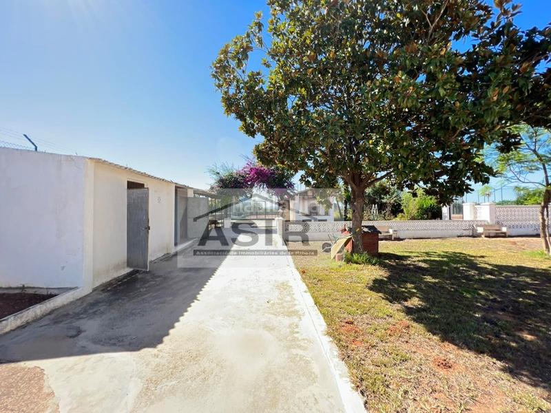 Foto 5e1172b5-0d86-4bb4-8ac9-700b6f6a54b9. Chalet with parking pool in Urbanitzacions i Pedanies Nord Alzira