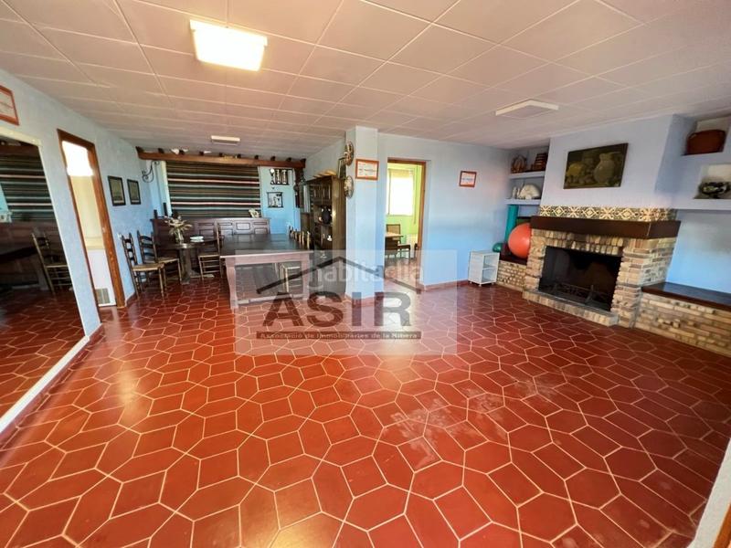 Foto 8bf6c908-51bc-4e0c-a56b-489379aaaee1. Chalet with parking pool in Urbanitzacions i Pedanies Nord Alzira