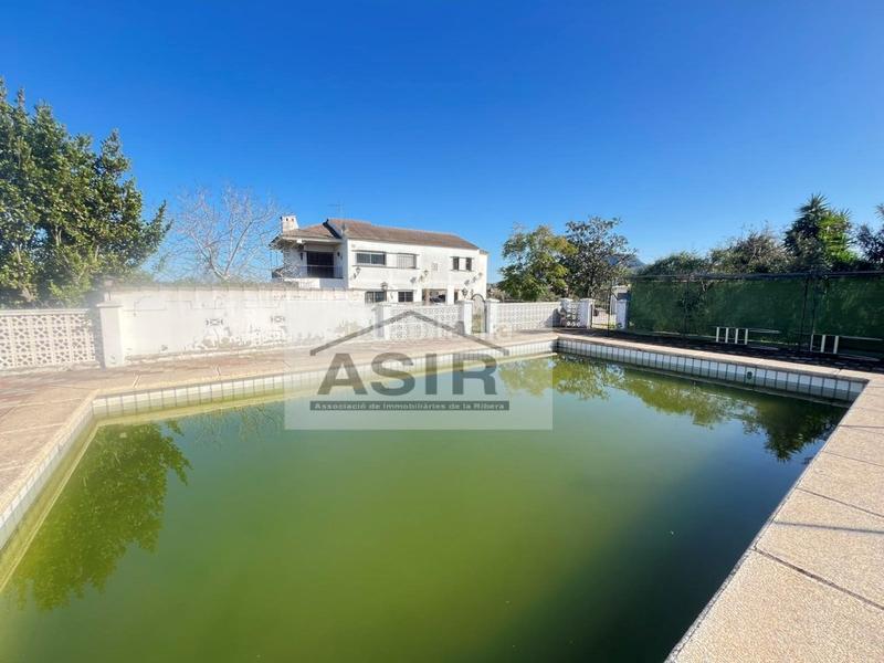 Foto d68ae548-d2ea-4657-a158-03b86270b8e8. Chalet with parking pool in Urbanitzacions i Pedanies Nord Alzira