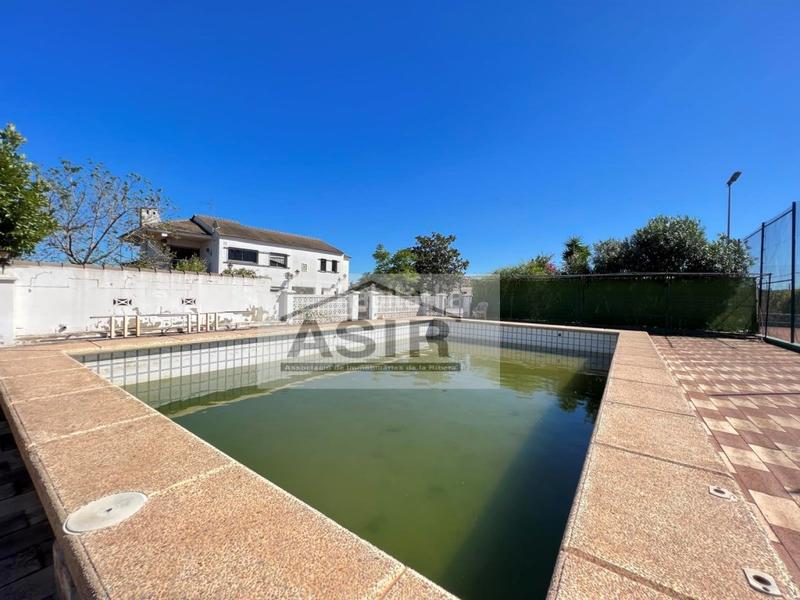 Foto dc8e8fea-df85-454f-87e9-231cf2bbda6c. Chalet with parking pool in Urbanitzacions i Pedanies Nord Alzira