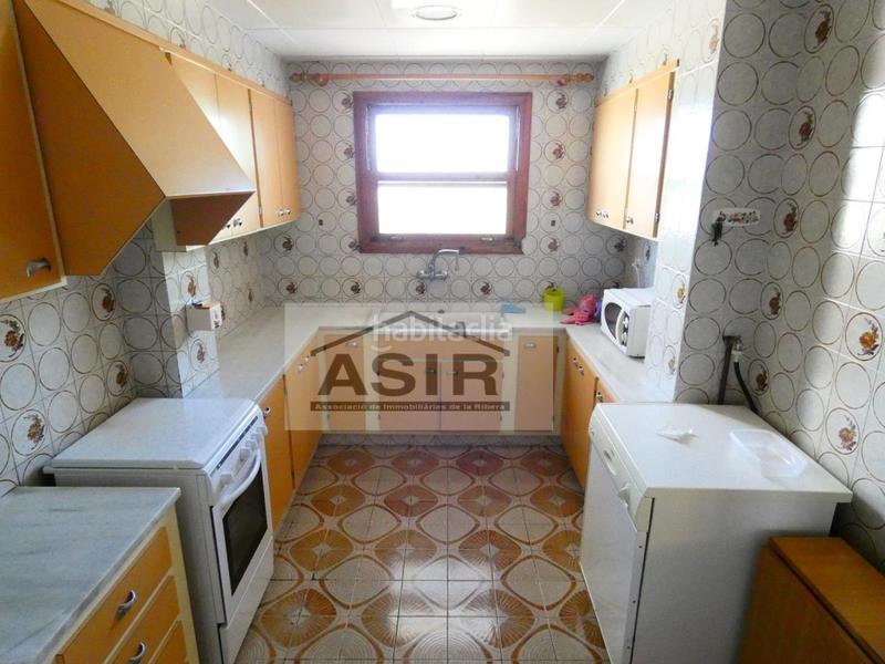 Foto 152dd027-c850-49c1-bb59-770c3240a95f. Chalet bonito chalet en la urbanización el respirall en Alzira