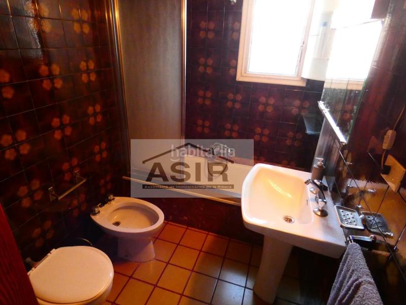 Foto 97332153-d4ff-4fb6-a404-3f0e870e7c45. Chalet bonito chalet en la urbanización el respirall en Alzira