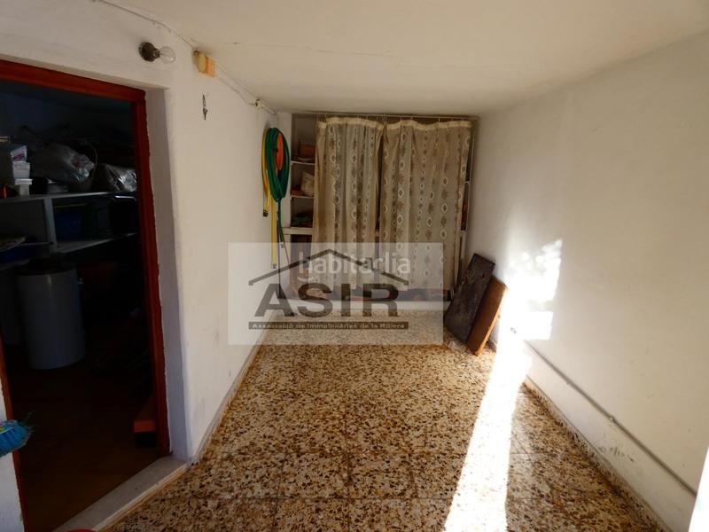 Foto a9ccb05c-59ce-4bb2-bd7d-2638bdb1fbfd. Chalet bonito chalet en la urbanización el respirall en Alzira