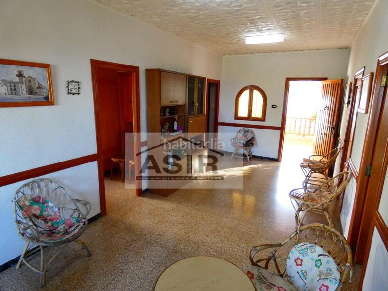 Foto e8df8b3c-abba-4b19-9935-2d766e5777b5. Chalet bonito chalet en la urbanización el respirall en Alzira