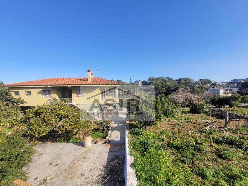 Foto 5b4c0cab-1340-4886-9fcf-5af36c3c0b0b. Chalet with parking in Urbanitzacions i Pedanies Nord Alzira