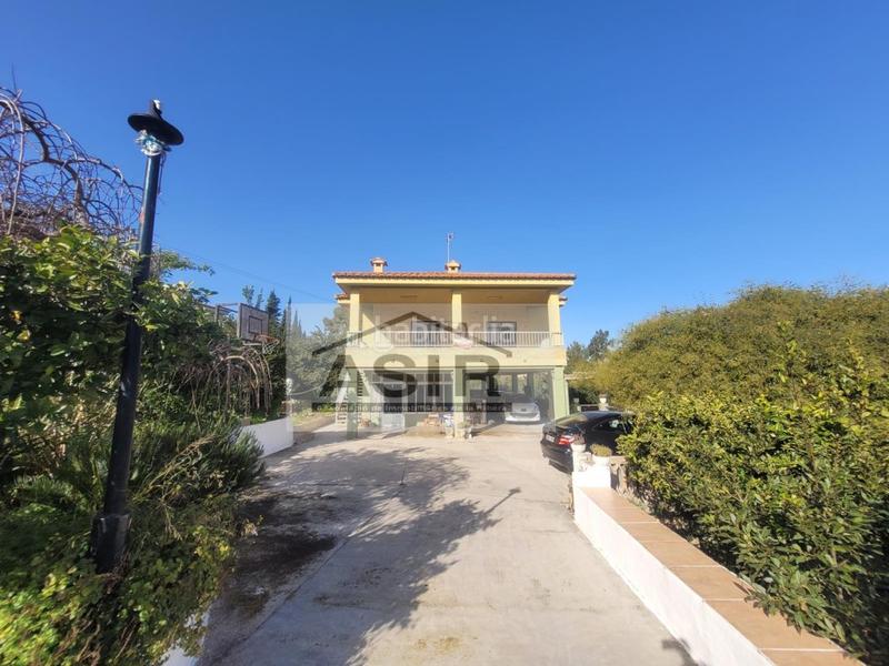 Foto 5e5e42b1-75f0-46c5-9bbb-cf112ef53b69. Chalet with parking in Urbanitzacions i Pedanies Nord Alzira