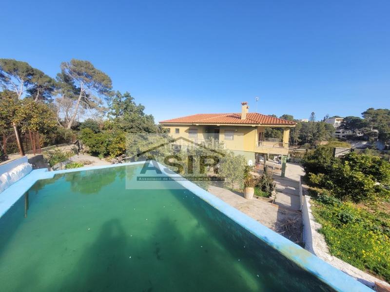 Foto b6b2bf8e-1aca-470a-9128-31bc25637267. Chalet with parking in Urbanitzacions i Pedanies Nord Alzira