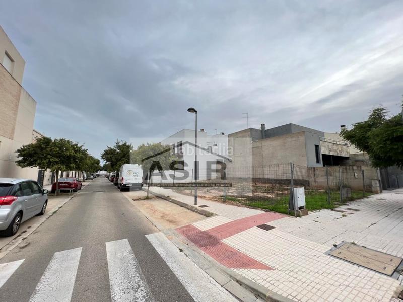 Foto 41cd5f2a-2c89-4f05-8d6c-18a408320f32. Terreno residenziale in Algemesí