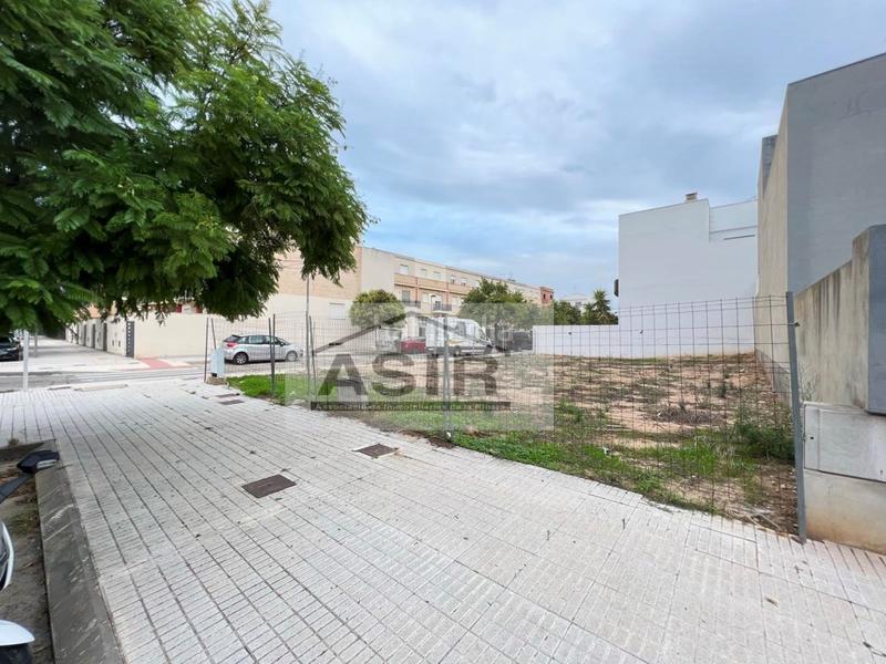 Foto ea1c4782-d8ae-43c1-aa88-ccac0468248f. Terreno residenziale in Algemesí