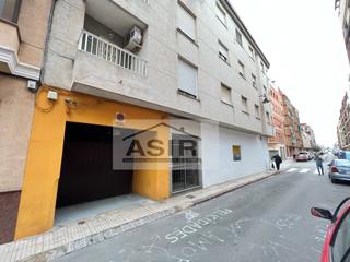 Aparcament cotxe a Sants Patrons. Oportunidad!!garaje de raya amplio para cualquier vehículo  en z