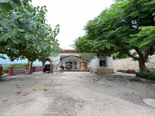Chalet à Urbanitzacions i Pedanies Nord. Chalet  venta alzira