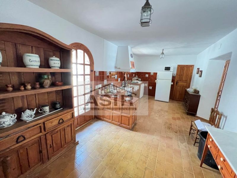 Foto 0c0ae7f7-f55b-442b-8be5-855fcb7cbbbf. Chalet  6 habitaciones venta jijona en Xixona