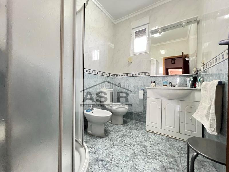 Foto 92db3218-5294-4e3c-beab-dfa8b46dfe25. Chalet mit parking pool in Urbanitzacions i Pedanies Nord Alzira