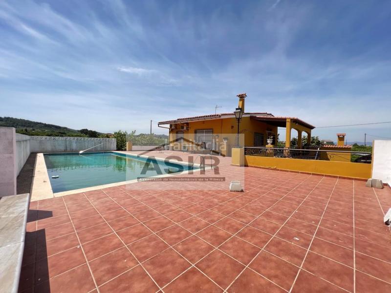 Foto aa6ac88e-d08a-4311-a5d9-2a48c0c44179. Chalet mit parking pool in Urbanitzacions i Pedanies Nord Alzira