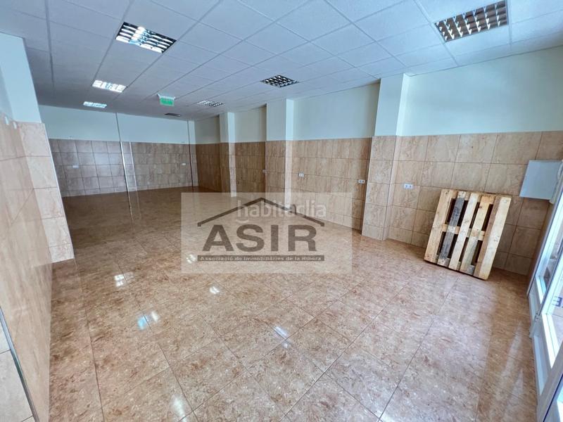 Foto 11ded2cb-4277-4800-9da5-76d5c7cf4bef. Locale commerciale in Alquenència - Venècia Alzira