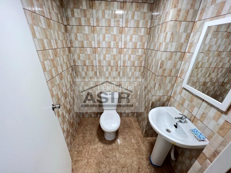 Foto 38eaf02c-0abc-4d64-ba28-66b8b6318a4a. Locale commerciale in Alquenència - Venècia Alzira