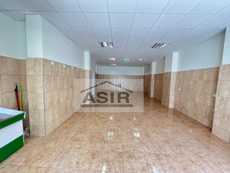 Foto 40a8f45b-7448-4535-a67f-149eba4218bb. Locale commerciale in Alquenència - Venècia Alzira