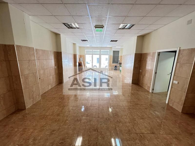 Foto 7f78be3b-ea8f-4b88-a765-d81b32e1fdd7. Locale commerciale in Alquenència - Venècia Alzira