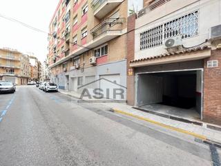 Aparcament cotxe a Centre. Garaje de raya comunitario para cualquier tipo de vehículo con a