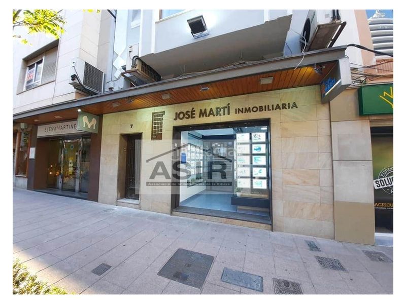 Foto 05547dad-c929-4dab-aecc-8bbdb7fd701a. Local comercial a Pobla Llarga (la)