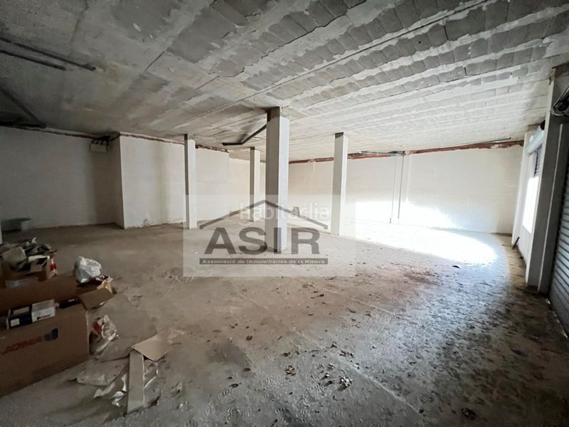 Foto 46a4b91c-aa80-4d99-b5f7-8f6784536307. Local comercial a Pobla Llarga (la)