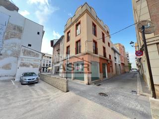 Location Bureau  N/a. Excelente oficina seminueva al lado del ayuntamiento con una sup