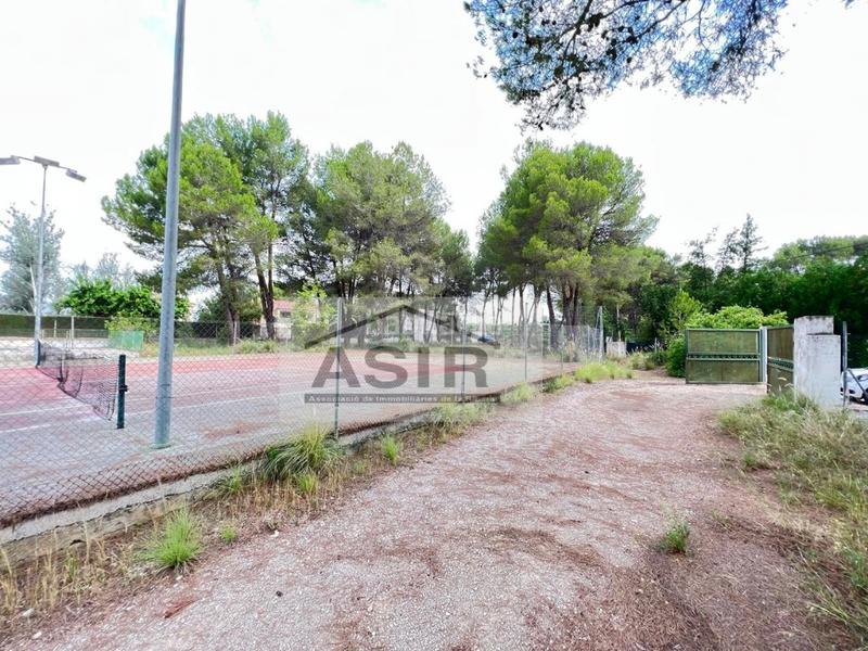 Foto 17ffcadf-fd8d-4793-a6f9-77344ba29142. Terreno residenziale in Alberic