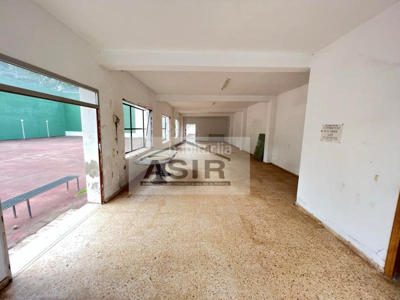 Foto 45a1062d-7b6d-4392-ae9a-d3aca99c3b54. Terreno residenziale in Alberic