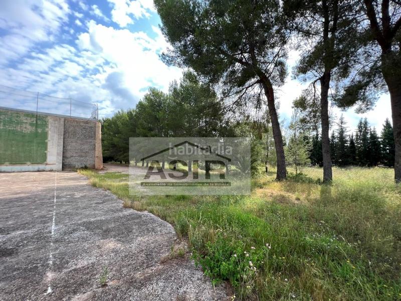 Foto a8b6eea0-206c-4a81-ac44-075777ae4776. Terreno residenziale in Alberic