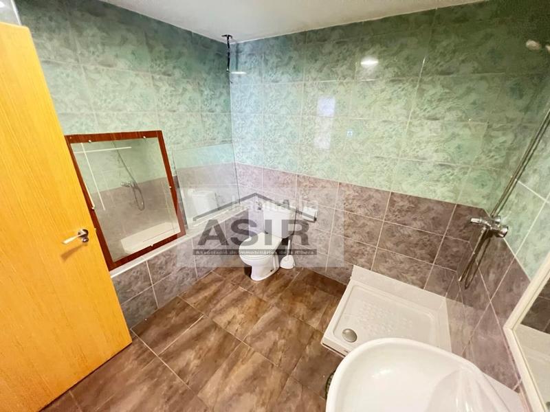 Foto af79b342-e93b-4017-bae5-b44198bc4b13. Geschäftsraum in Corbera