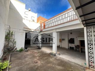 Casa a Llosa de Ranes. Excelente casa señorial con patio y terraza en llosa de ranes.