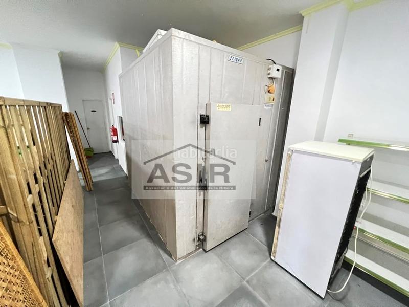 Foto cc92d753-7180-4ef6-a448-460fbe44bd30. Locale commerciale in Sants Patrons Alzira