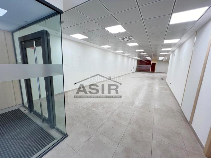 Foto 8684d2e8-4f4e-4a92-96fe-1ac1d0183b35. Lloguer local comercial a El Llombo Ontinyent