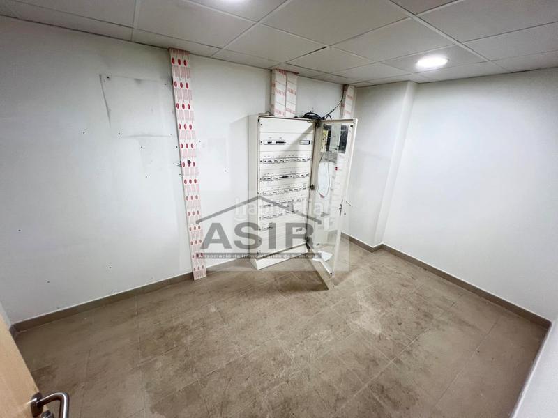 Foto a5820dda-f8b7-4f3e-85f7-8e5c245ae75d. Local comercial a El Llombo Ontinyent