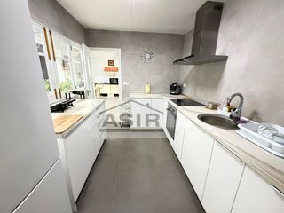 Piso  Calle salvador santamaria. Piso 6 habitaciones venta alzira