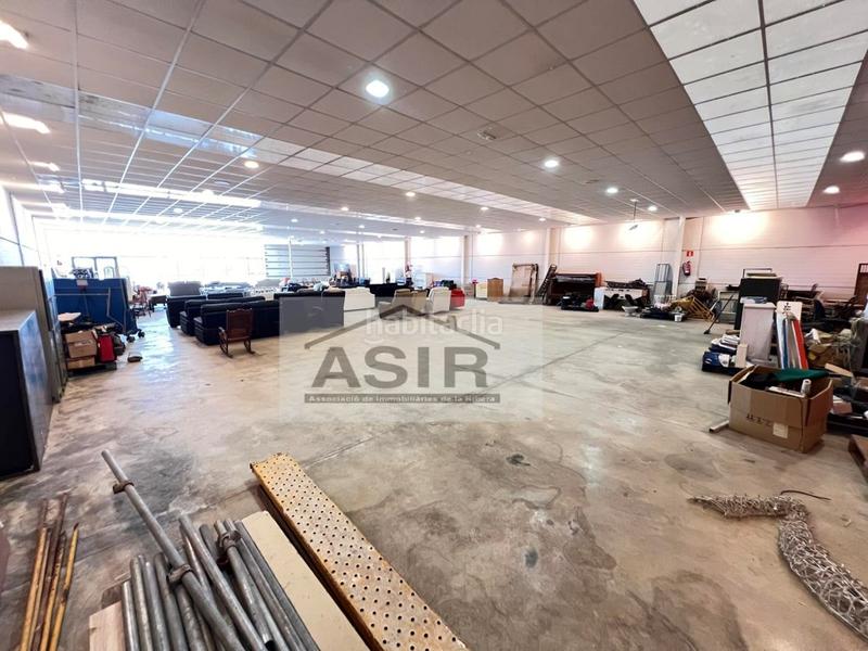 Foto bf21d7b7-2bd1-42b3-b31f-63592692d111. Nave industrial  venta en Benimuslem