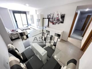 Miete Studiowohnung  Calle massalaves. Bonito piso seminuevo con una superficie construida de 70 m2 pró
