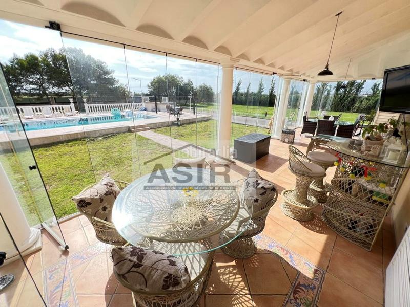 Foto 1e63f0cf-bf5f-455f-8327-0699dc3e8162. Chalet avec parking piscine dans El Marenyet Cullera