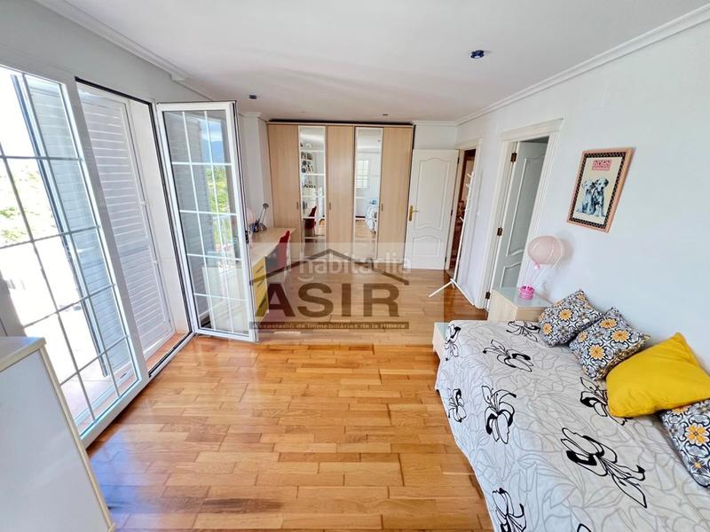 Foto 5e720dc7-2005-4c21-8ec8-e89c8ba06d5b. Chalet avec parking piscine dans El Marenyet Cullera