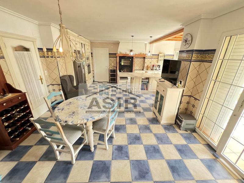 Foto 8bb9f997-1e22-4fc5-b2cb-0a041f524f77. Chalet avec parking piscine dans El Marenyet Cullera