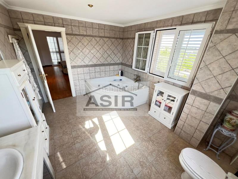 Foto 8d6a5513-a5f7-42de-a104-c10c80073cd0. Chalet avec parking piscine dans El Marenyet Cullera