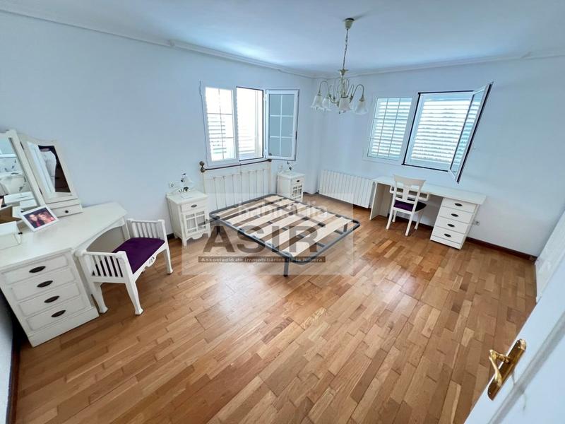 Foto a22ba9b1-9204-4207-83cc-974fd6c40e1a. Chalet avec parking piscine dans El Marenyet Cullera