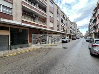 Aparcament cotxe a Sants Patrons. Garaje venta alzira