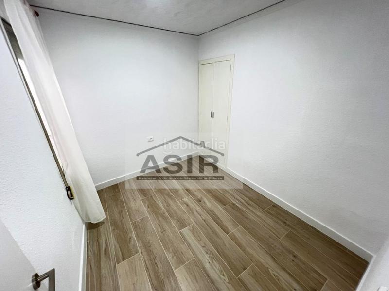 Foto 19feedae-34d3-42cf-84d2-2f98c8bb3ba3. Appartement avec parking dans Carcaixent