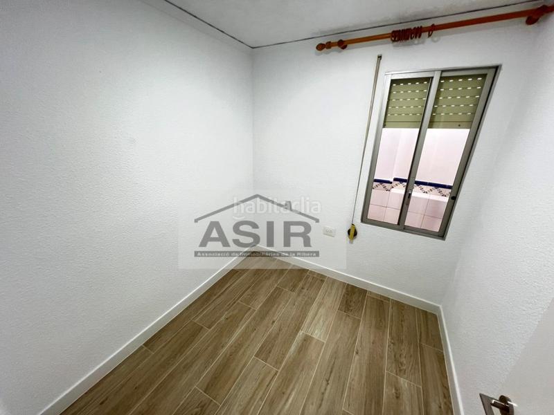 Foto 9d3557c1-d2b4-4c61-9280-ea5f7b64b6e4. Appartement avec parking dans Carcaixent