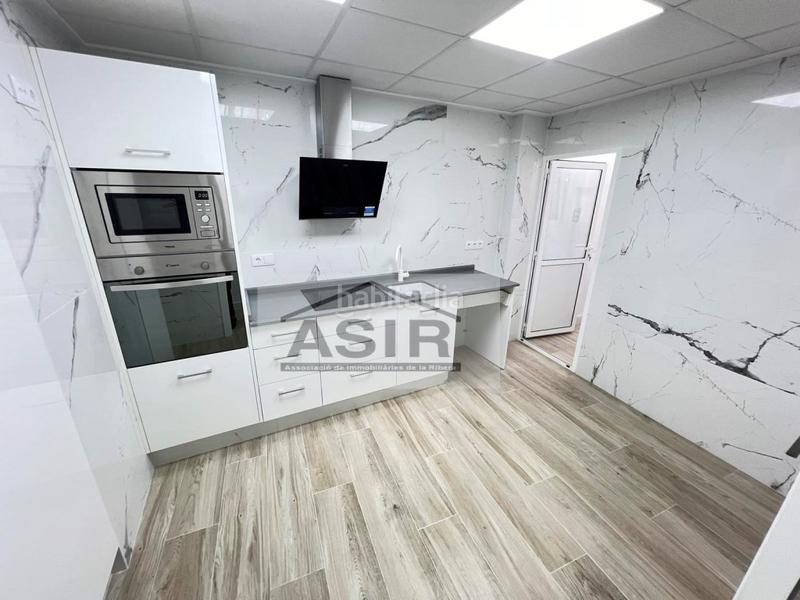 Foto ce745adb-619d-4f91-b90f-8d034ba1c0a2. Appartement avec parking dans Carcaixent