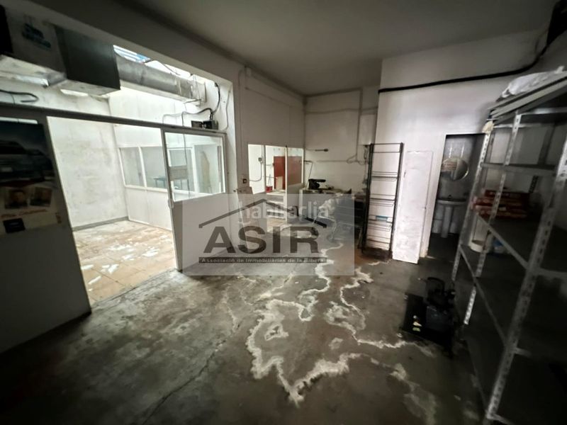 Foto f4eb0a8f-4afc-400f-ad56-d28a4ba0bff8. Local comercial a Rafelguaraf